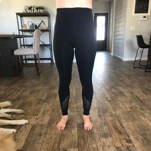 Lululemon black mesh pant